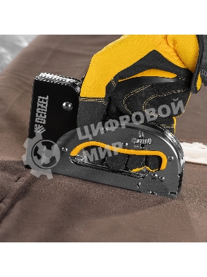 Степлер Denzel металл., скобы в комплекте, плавная регулировка удара, 2К рукоятка, тип 53, 4-14 мм