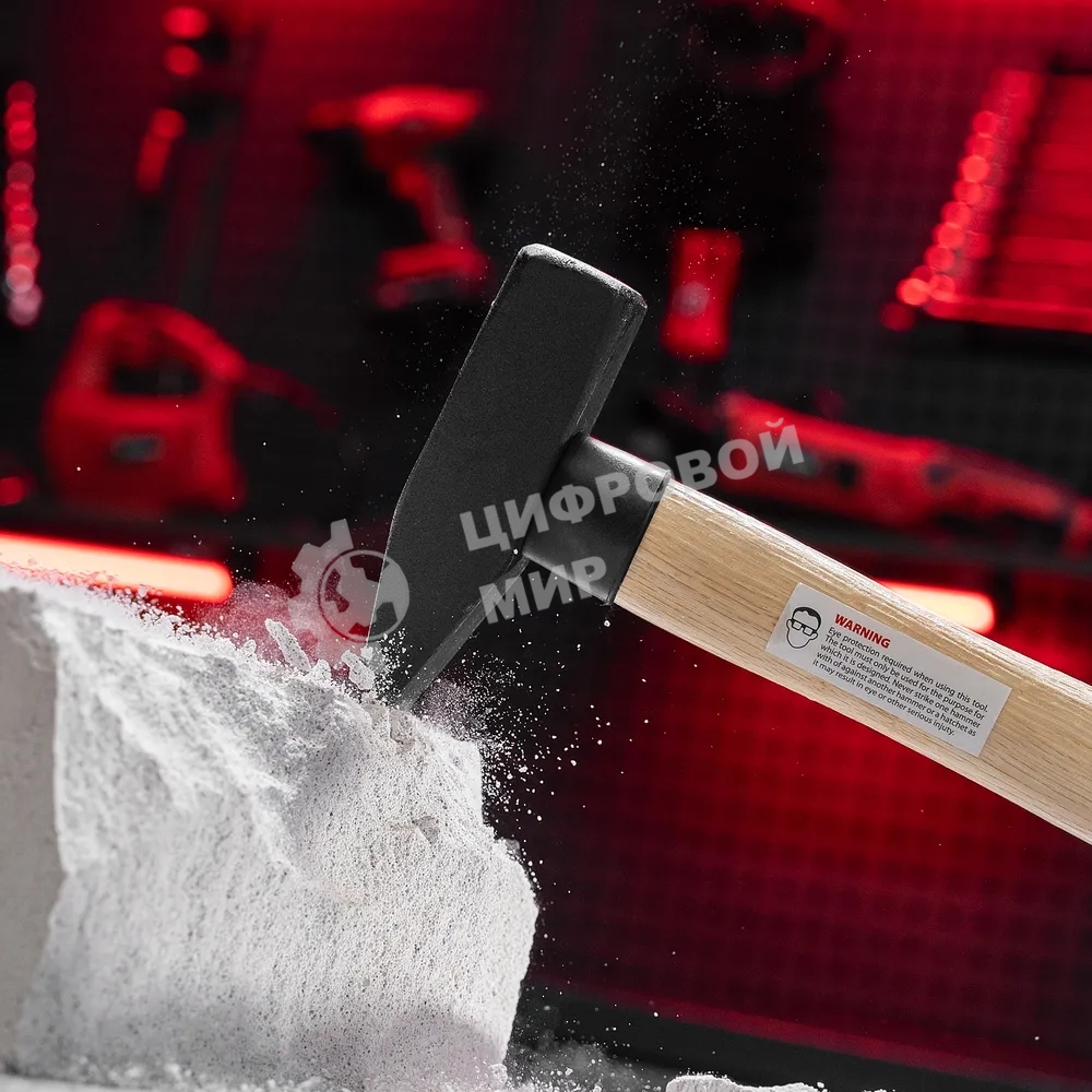 Молоток слесарный Matrix 800 г, квадратный боек, деревянная рукоятка