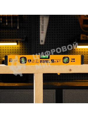 Уровень алюминиевый Denzel магнит., фрезерованный, 3 глазка (1 зеркал.), 0,5 мм/м, 400 мм