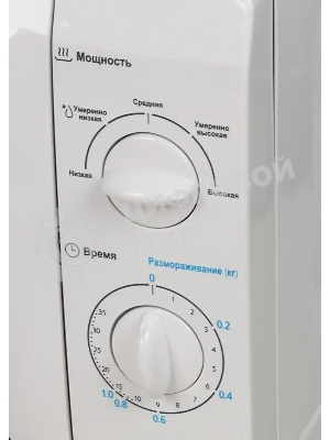 Микроволновая печь Midea MM720CFB белый, 20 л, 700 Вт, переключатели - поворотный механизм