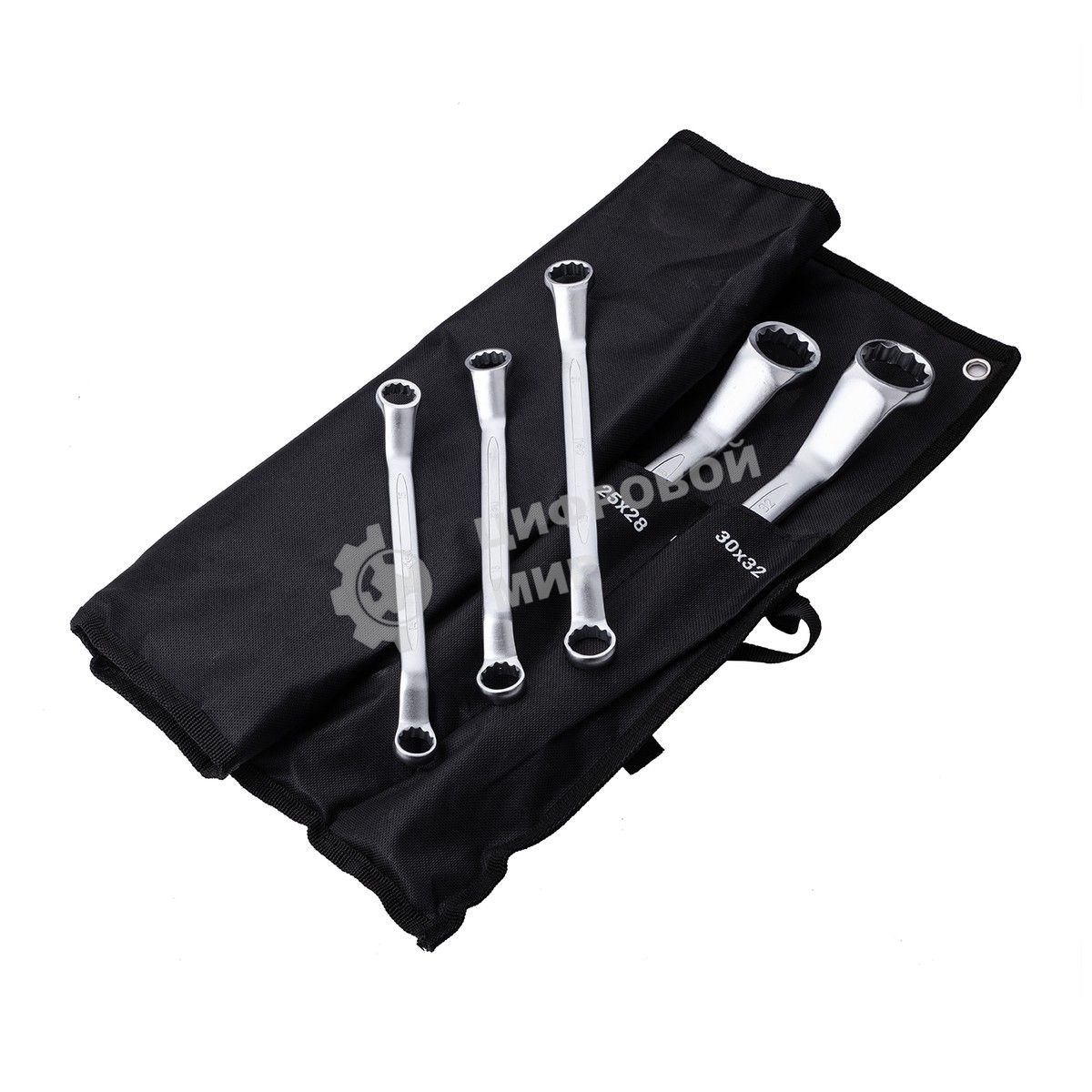 Набор накидных изогнутых гаечных ключей 12 шт Deli DL150012A Спецификация: 6x7, 8x9, 10x11, 12x13, 14x15, 16x17, 18x19, 20x22, 21х23, 24х27, 25х28, 30х32. Матовая хромированная поверхность. Чехол из ткани Oxford.