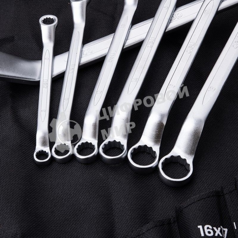 Набор накидных изогнутых гаечных ключей 12 шт Deli DL150012A Спецификация: 6x7, 8x9, 10x11, 12x13, 14x15, 16x17, 18x19, 20x22, 21х23, 24х27, 25х28, 30х32. Матовая хромированная поверхность. Чехол из ткани Oxford.