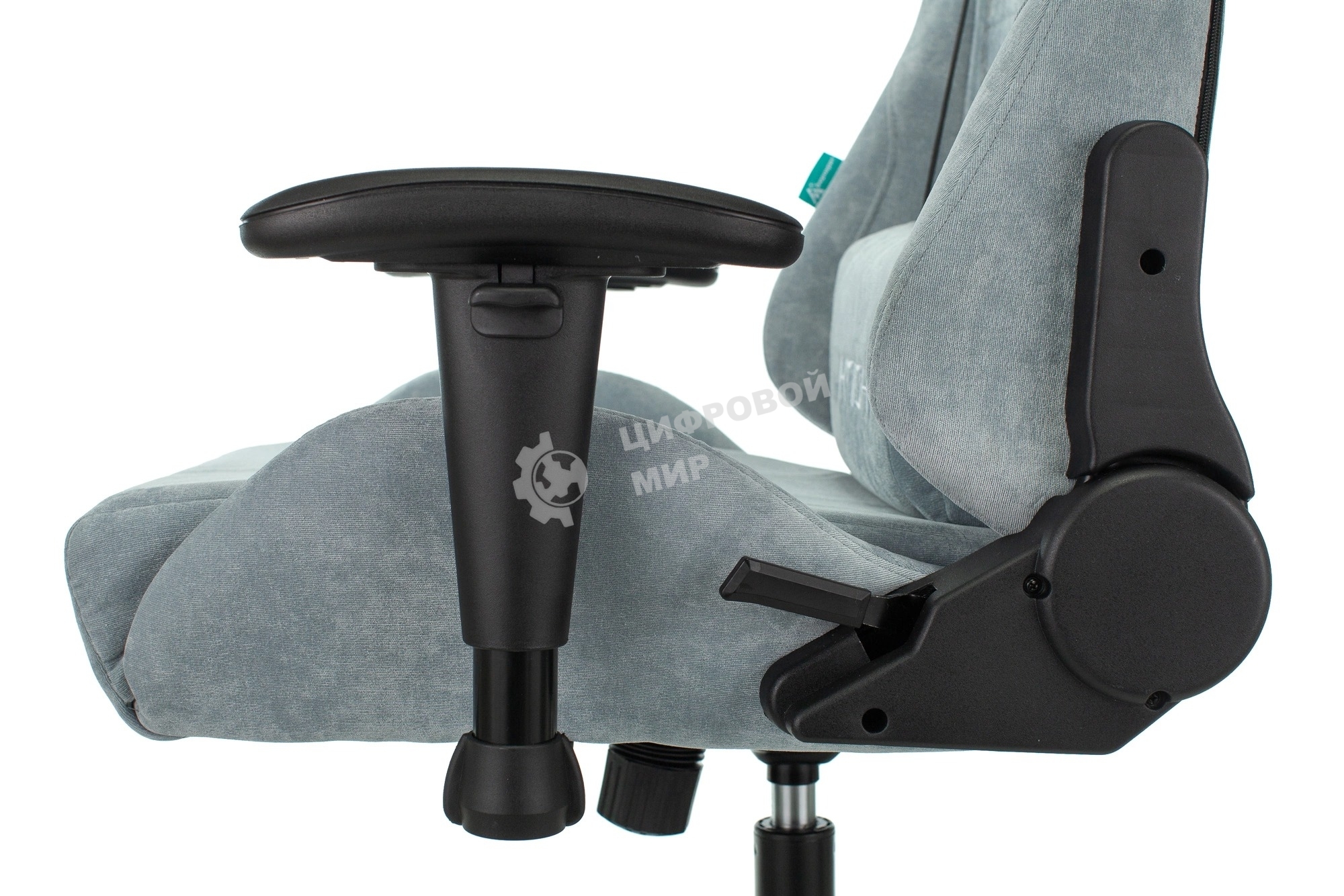 Кресло игровое Бюрократ VIKING KNIGHT LT28 FABRIC серо-голубой крестовина металл/пластик