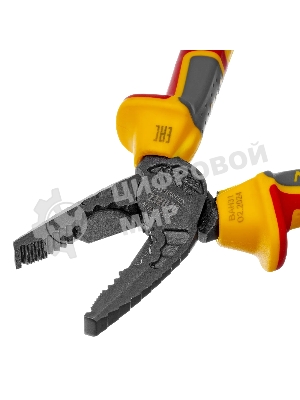 Плоскогубцы комбинированные Denzel диэлектрические трехкомпонентные рукоятки до 1000 В, 165 мм