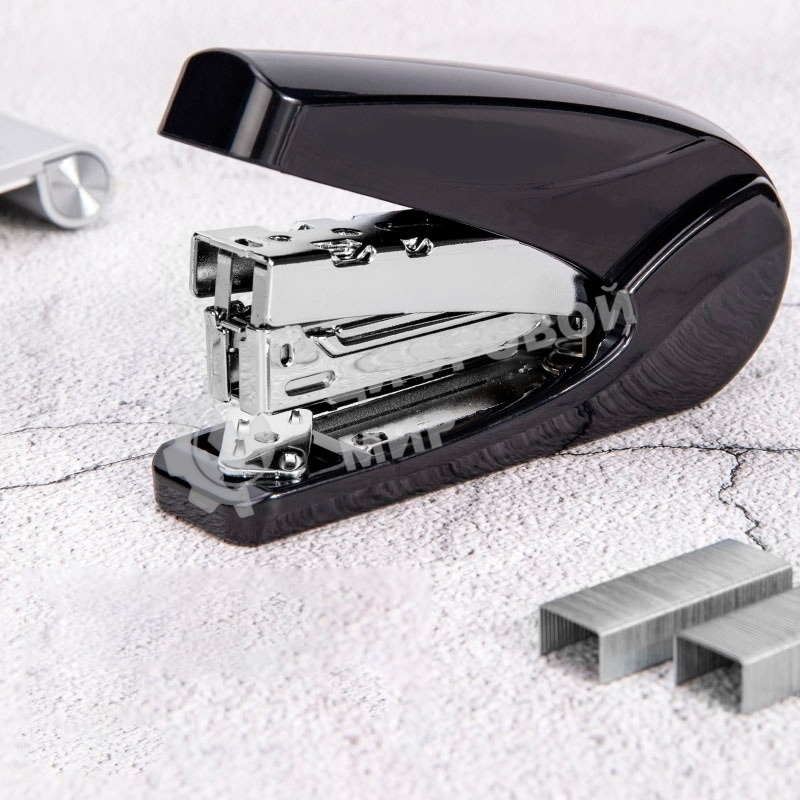 Степлер Deli 0421BLACK 24/6 26/6 (30 листов) черный, 50 скоб, коробка