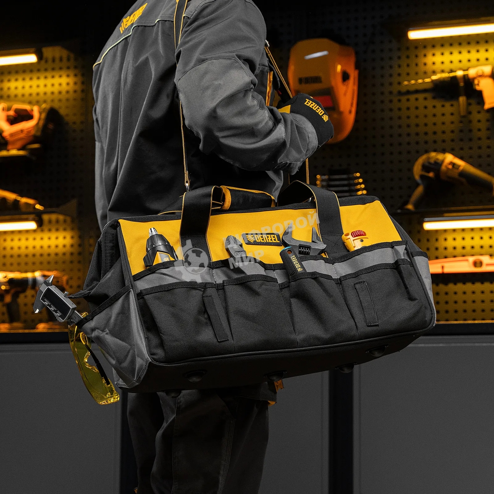 Сумка для инструмента Denzel 500х245х300 мм, 20 карман., съемный органайз. 10 карман., наплеч. рем.