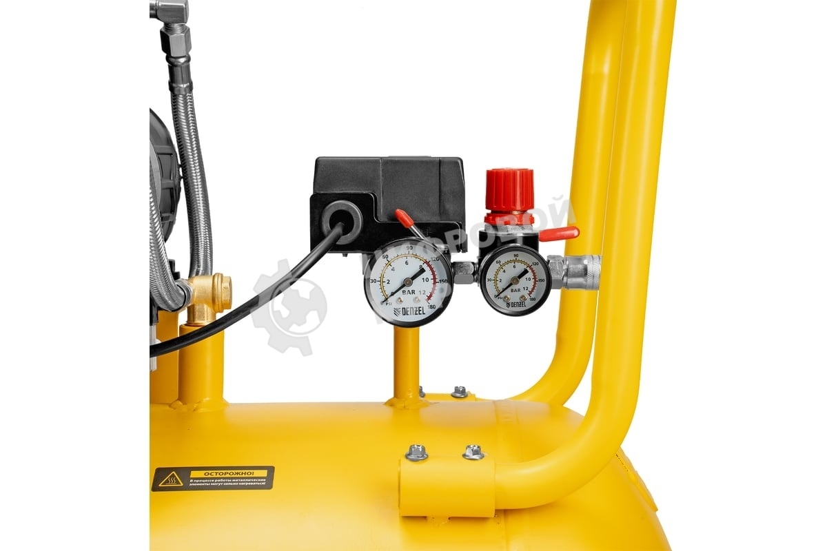 Компрессор безмасл. малошумн. DLP-4500/150, 4,5 кВт, 3х1,5 кВт,150 л, 2850 об/мин,750 л/мин Denzel