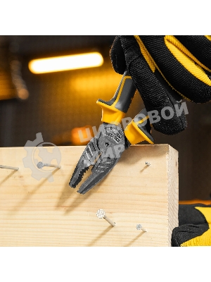 Плоскогубцы комбинированные Denzel 165 мм, трехкомпонентные рукоятки