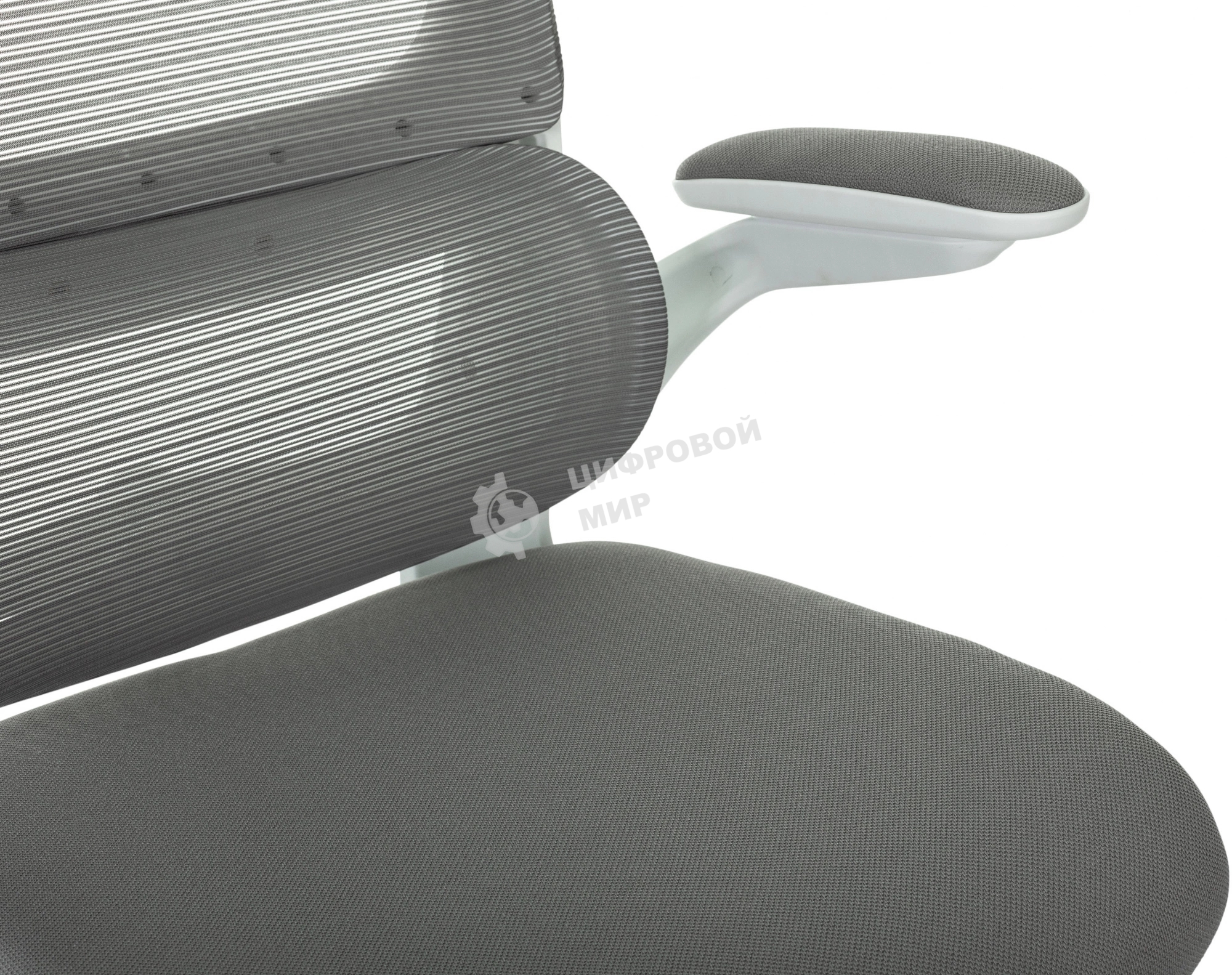 Кресло руководителя Бюрократ Sigma WH 1 серый, сетка/ткань, крестов. пластик, пластик белый