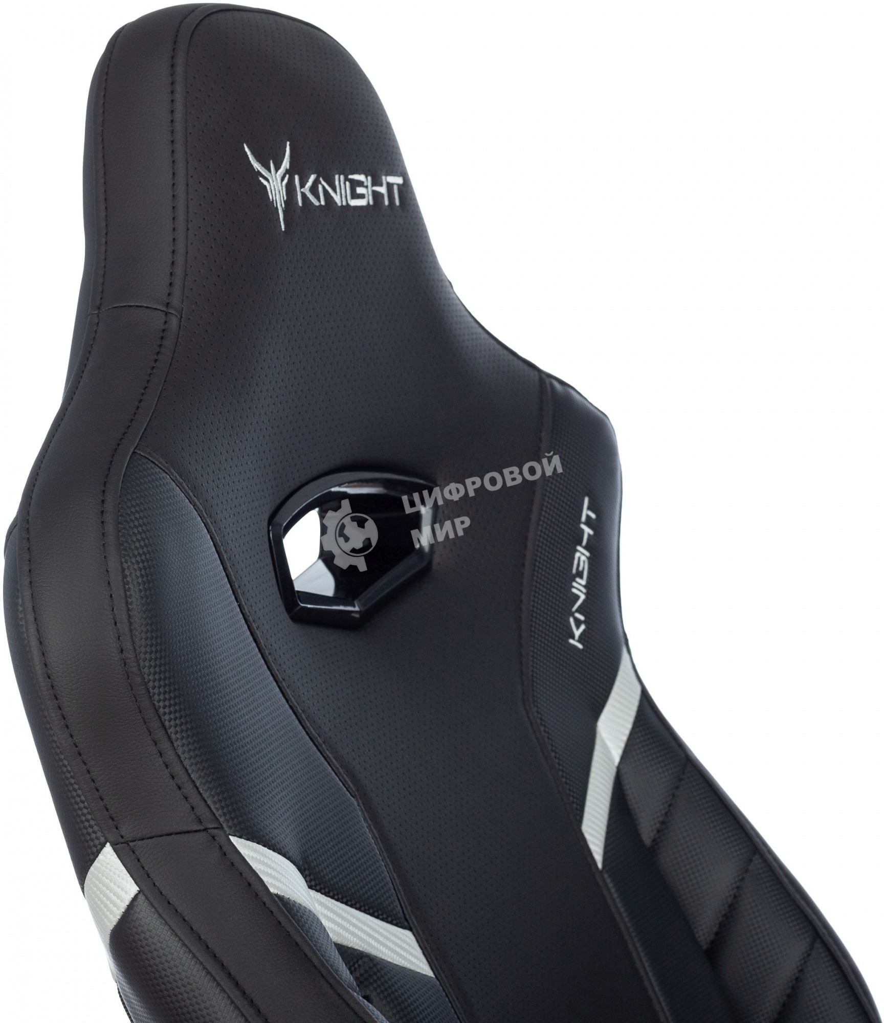 Кресло игровое Knight Thunder 5X черный эко.кожа крестов. металл