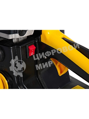 Бензопила Huter BS-52 70/6/32.4 квт, 52 см3, бак 0,55 л, антивиб. система, шина 50 см/20