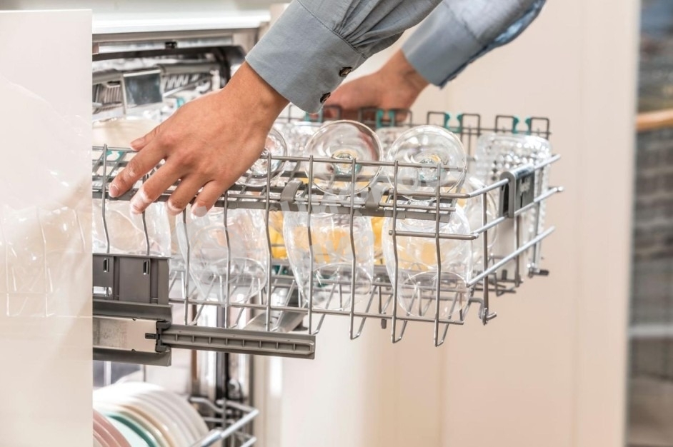 Встраиваемая посудомоечная машина Gorenje GV643D90, черный, 60 см, 16 компл., 45 дБ, класс A+++