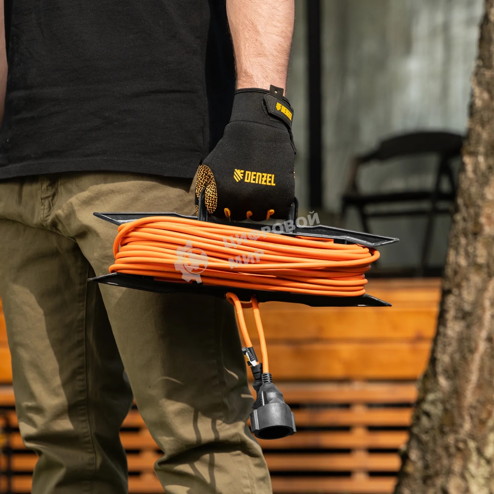 Удлинитель-шнур силовой Garden Series Denzel ПВС, 20 м, 1 розетка 3x1,5 мм