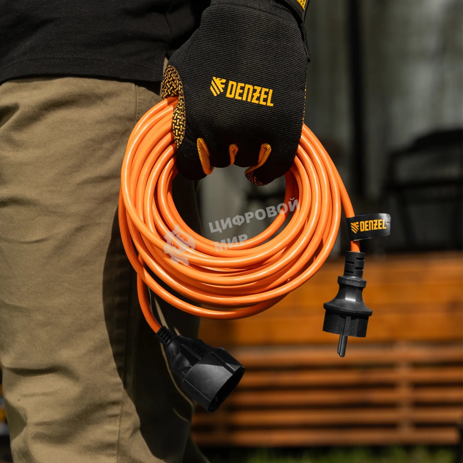 Удлинитель-шнур силовой Garden Series Denzel ПВС, 10 м, 1 розетка 3x1,5 мм