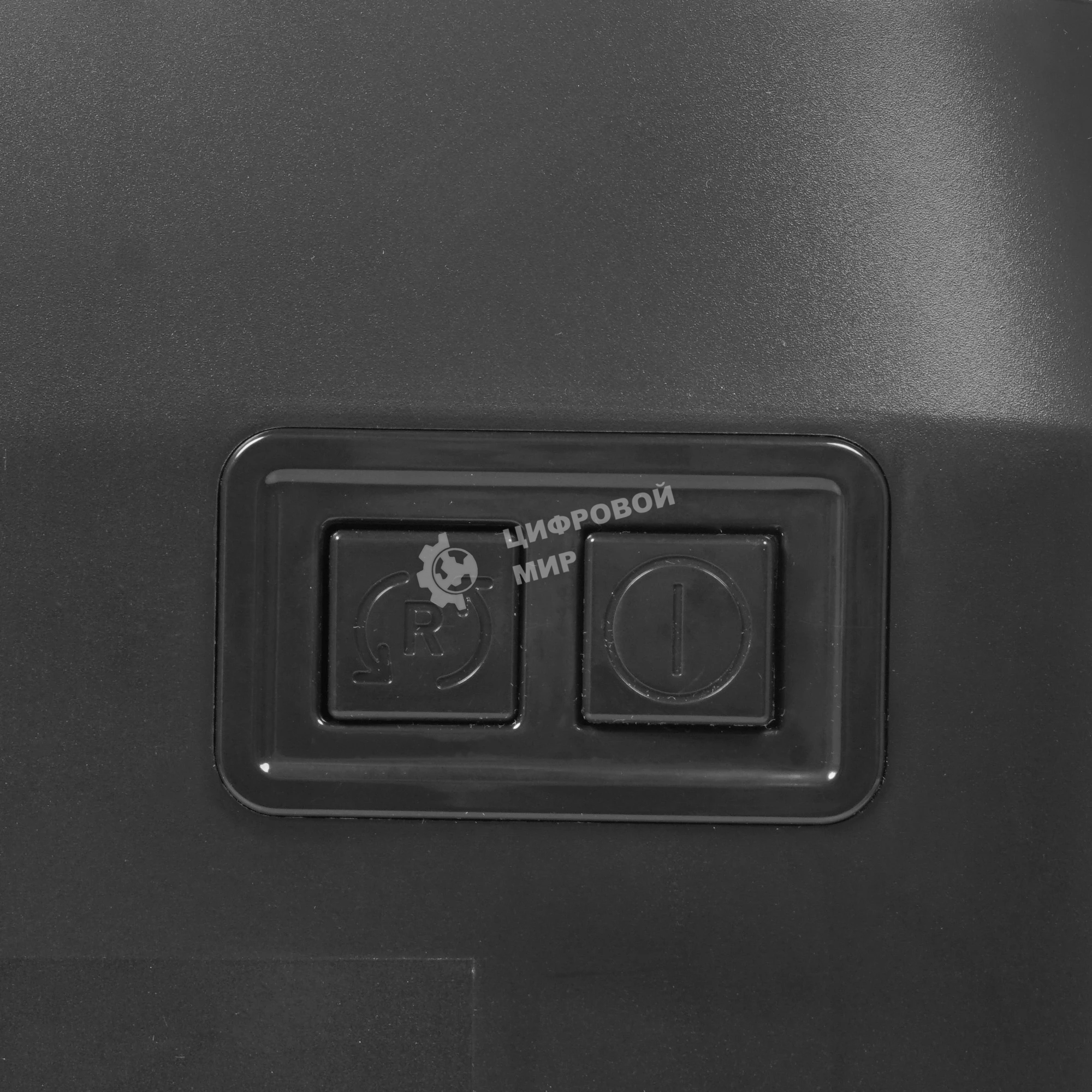 Мясорубка электрическая Moulinex ME112832 черный/серебристый, 1600 Вт, 1.9 кг/мин, реверс, защита от перегрузки, насадки - 5