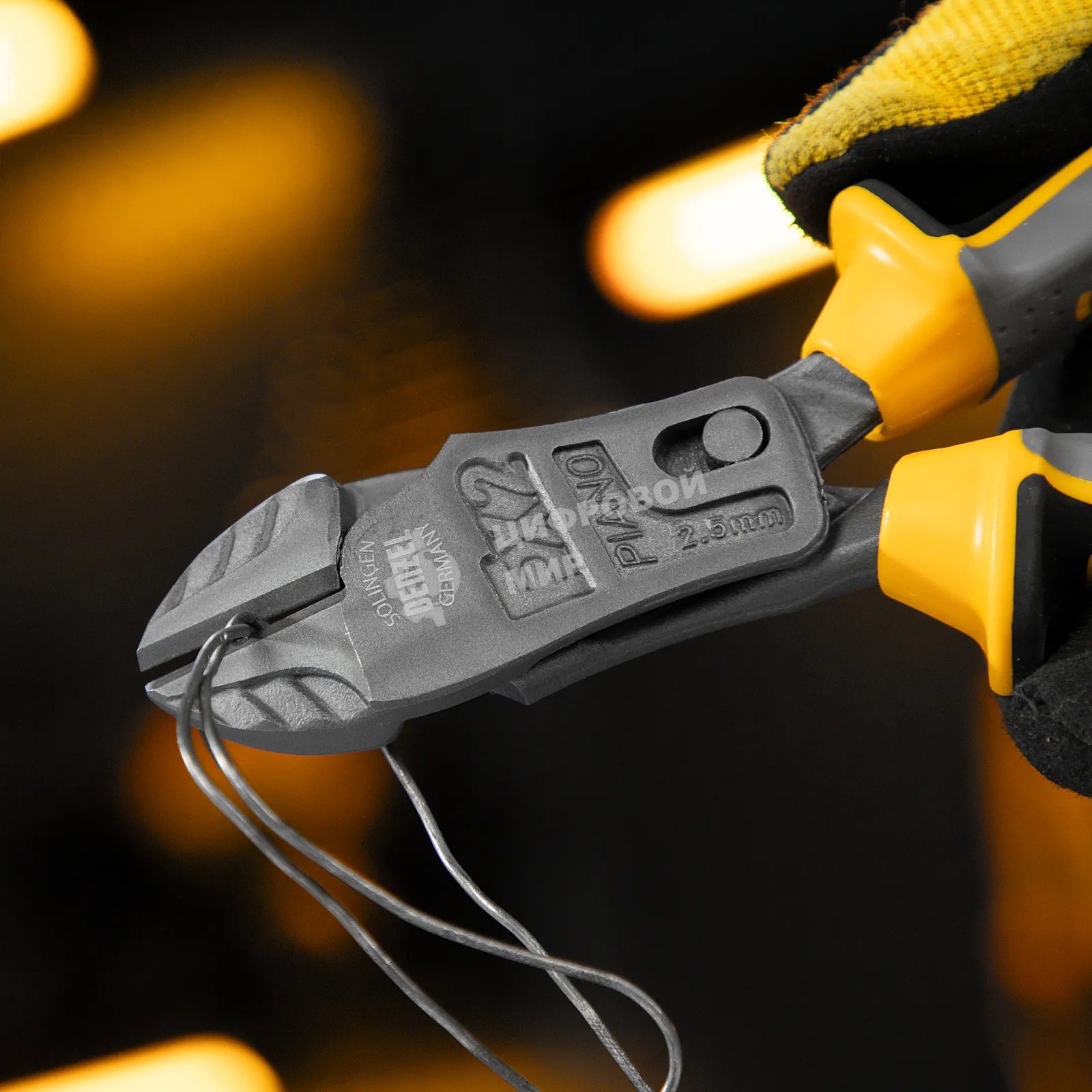 Бокорезы Denzel 180 мм, усиленные, трехкомпонентные рукоятки