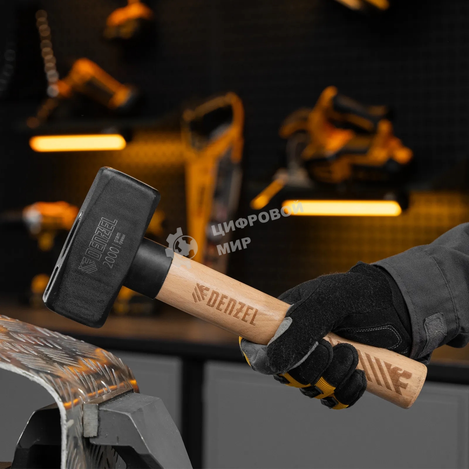 Кувалда Denzel 2000 г, кованая головка, буковая рукоятка