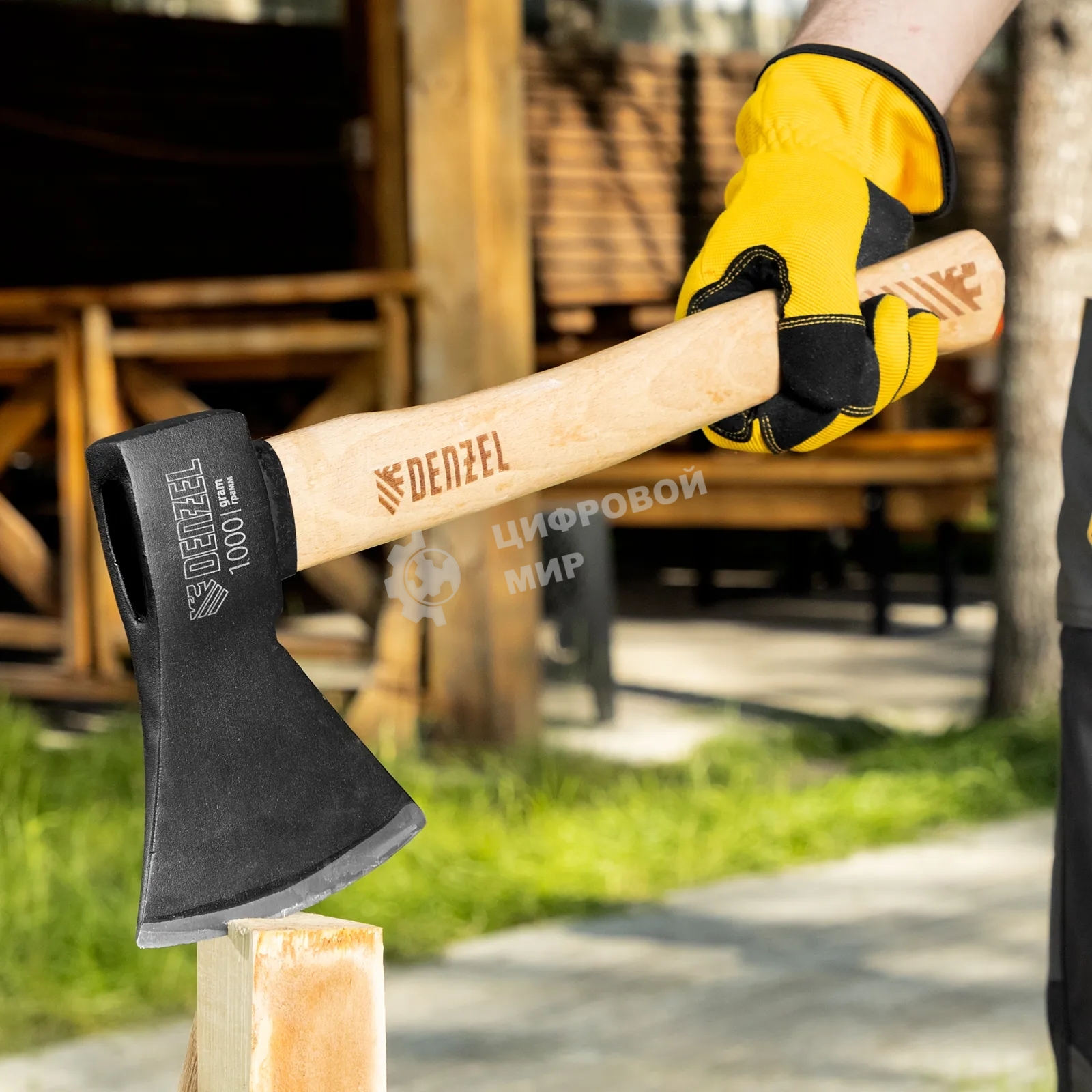 Топор Denzel 1000 г, кованый, буковое топорище