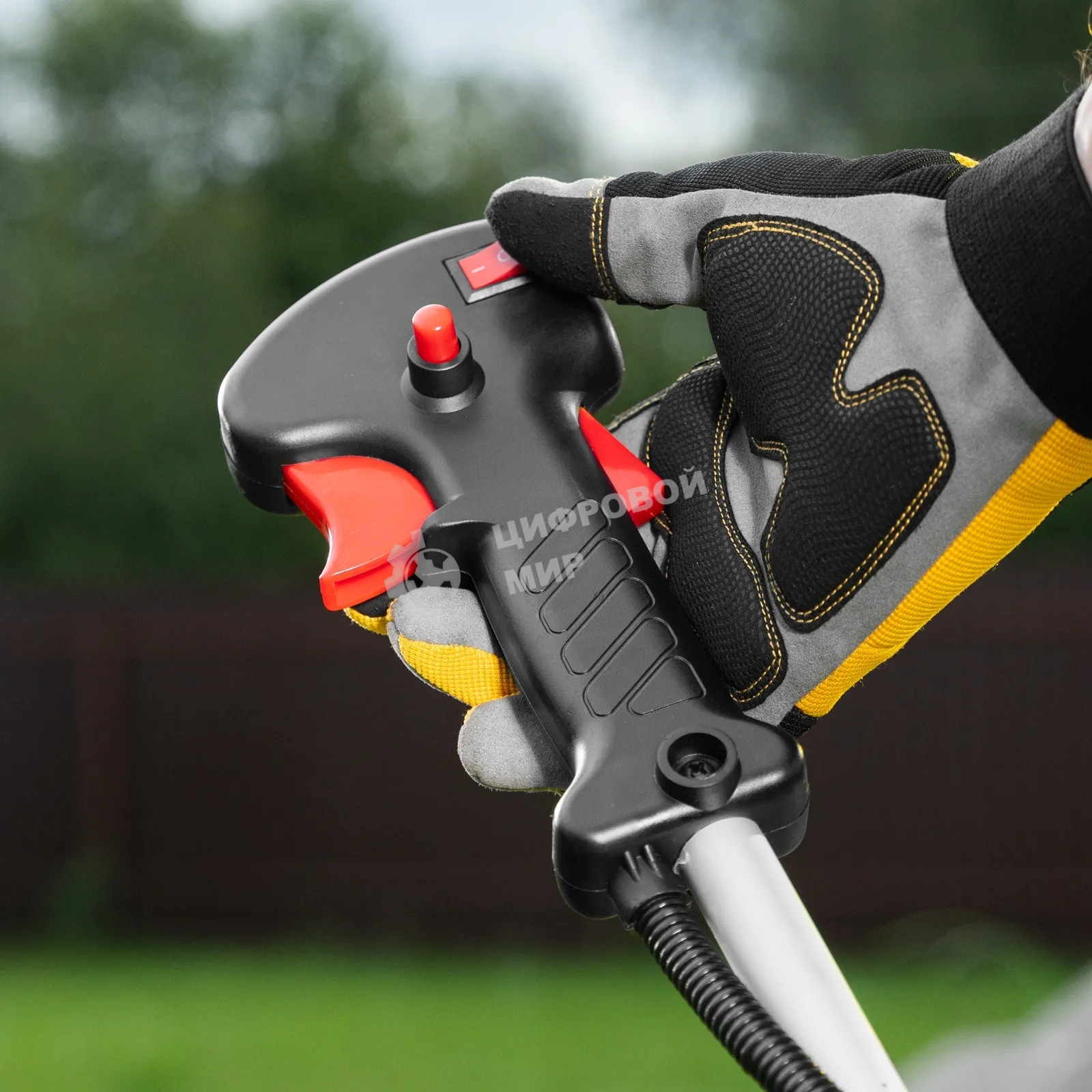 Триммер бензиновый Denzel DR-52S, 52 см3, разъемная штанга, состоит из 2 частей