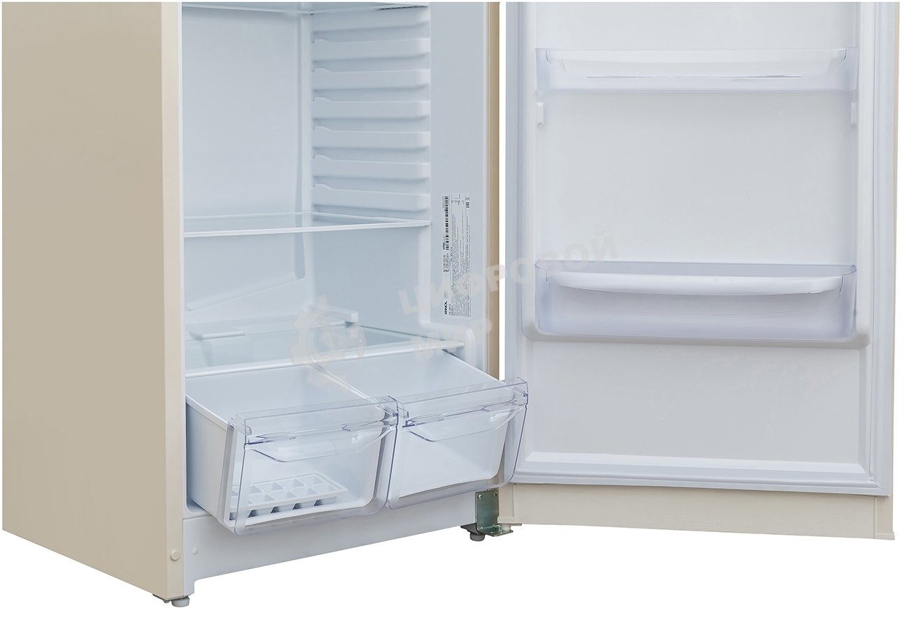 Холодильник Stinol TS 167 E бежевый двухкамерный 167/72 л морозилка сверху, капельная система