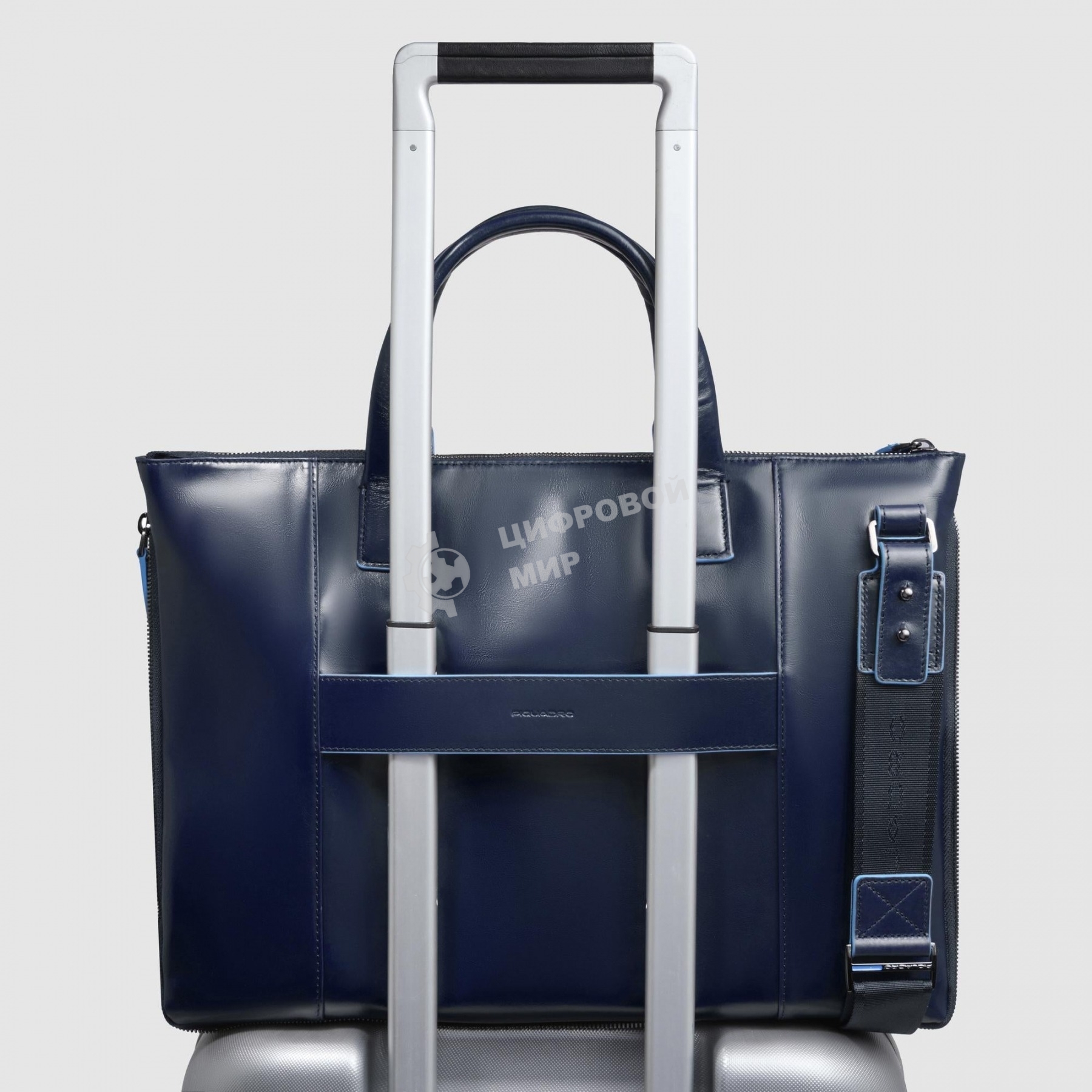 Сумка для ноутбука Piquadro Blue Square CA4021B2/BLU2 синий натур.кожа