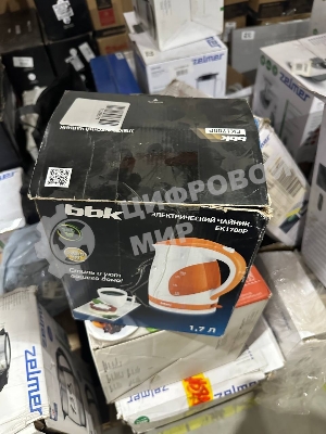 (Из ремонта) Чайник BBK EK1700P WHITE/GREEN [См.описание!]