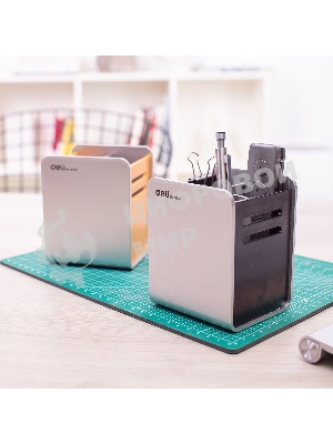 Подставка Deli E9137 для письменных принадлежностей, 90х80х110мм, ассорти, пластик