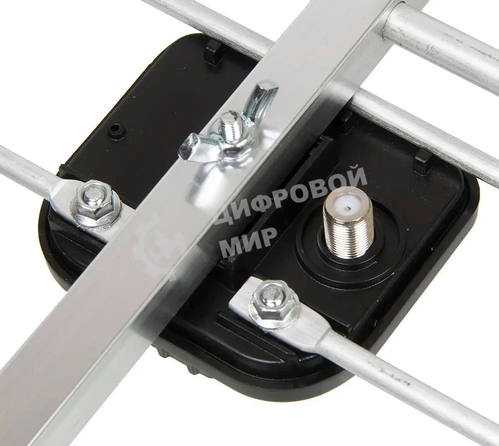 Антенна телевизионная Hyundai H-TAE140 11дБ пассивная серебристый