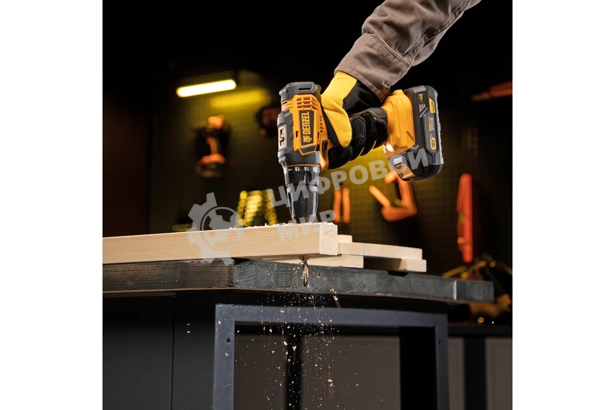 Дрель-шуруповерт Denzel CDL-18-02BM, Аккумуляторная, 18В, 2 АКБ, Кейс