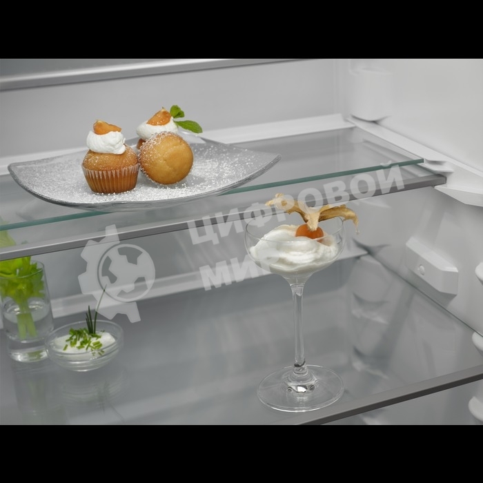 Встраиваемый холодильник Electrolux ENP7TD75S, комбинированный No Frost, Размеры ВxШxГ [мм]: 1884x696x549, сенсорное управление с символьным дисплеем, Динамическая система охлаждения в холодильной камере, система охлаждения в морозильной камере - No Frost