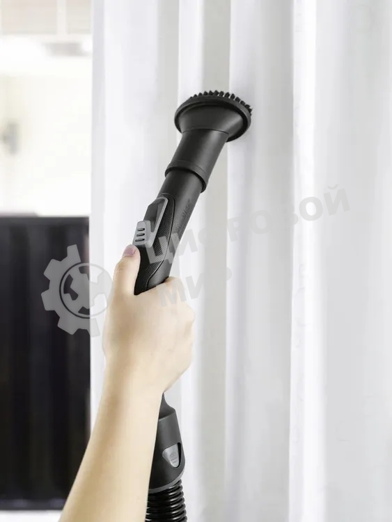 Пылесос Karcher VC 3 белый/черный, 250/700 Вт, уборка сухая, пылесборник контейнер 0.9 л