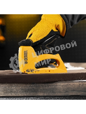 Степлер пластиковый Denzel скобы в комплекте, тип 53, 6-10 мм