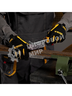 Щетка металлическая Denzel с пластмассовой ручкой, нержавеющая проволока