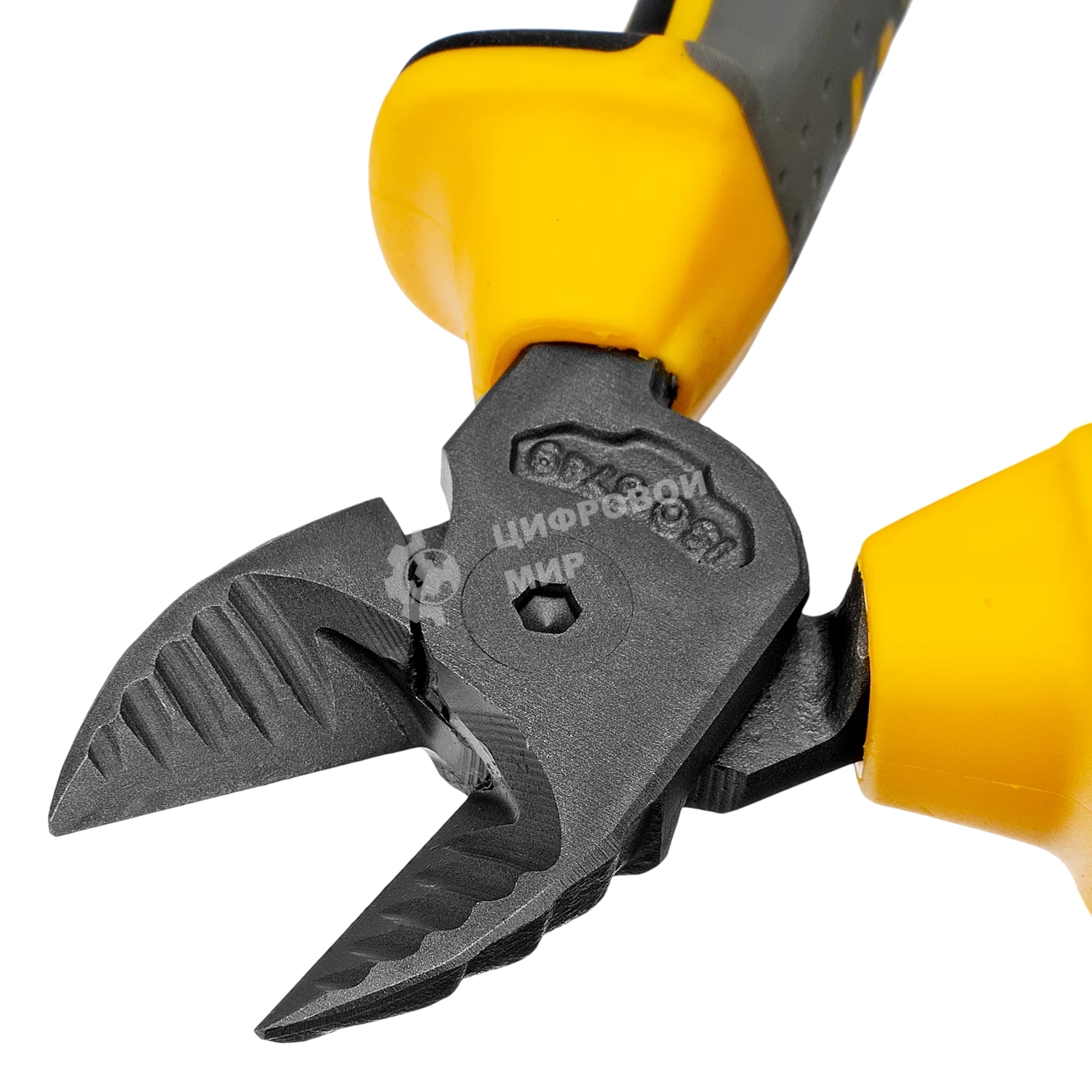 Бокорезы Denzel 145 мм, трехкомпонентные рукоятки