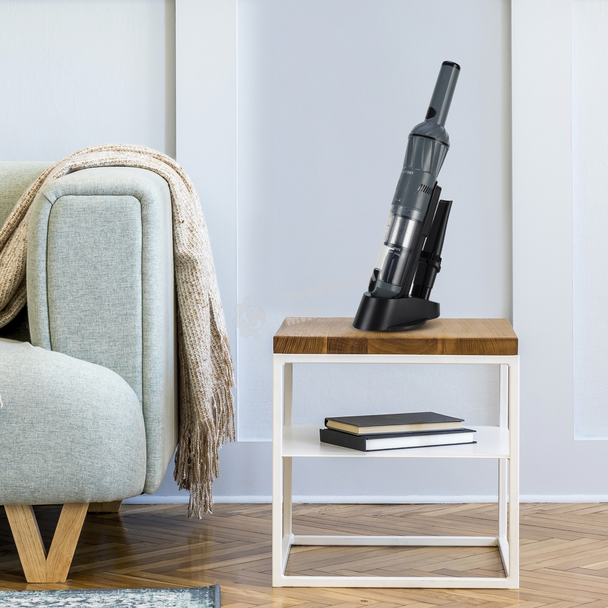 Пылесос автомобильный Coolfort CF-3060 черный, 85 Вт, уборка сухая, пылесборник контейнер 0,2 л