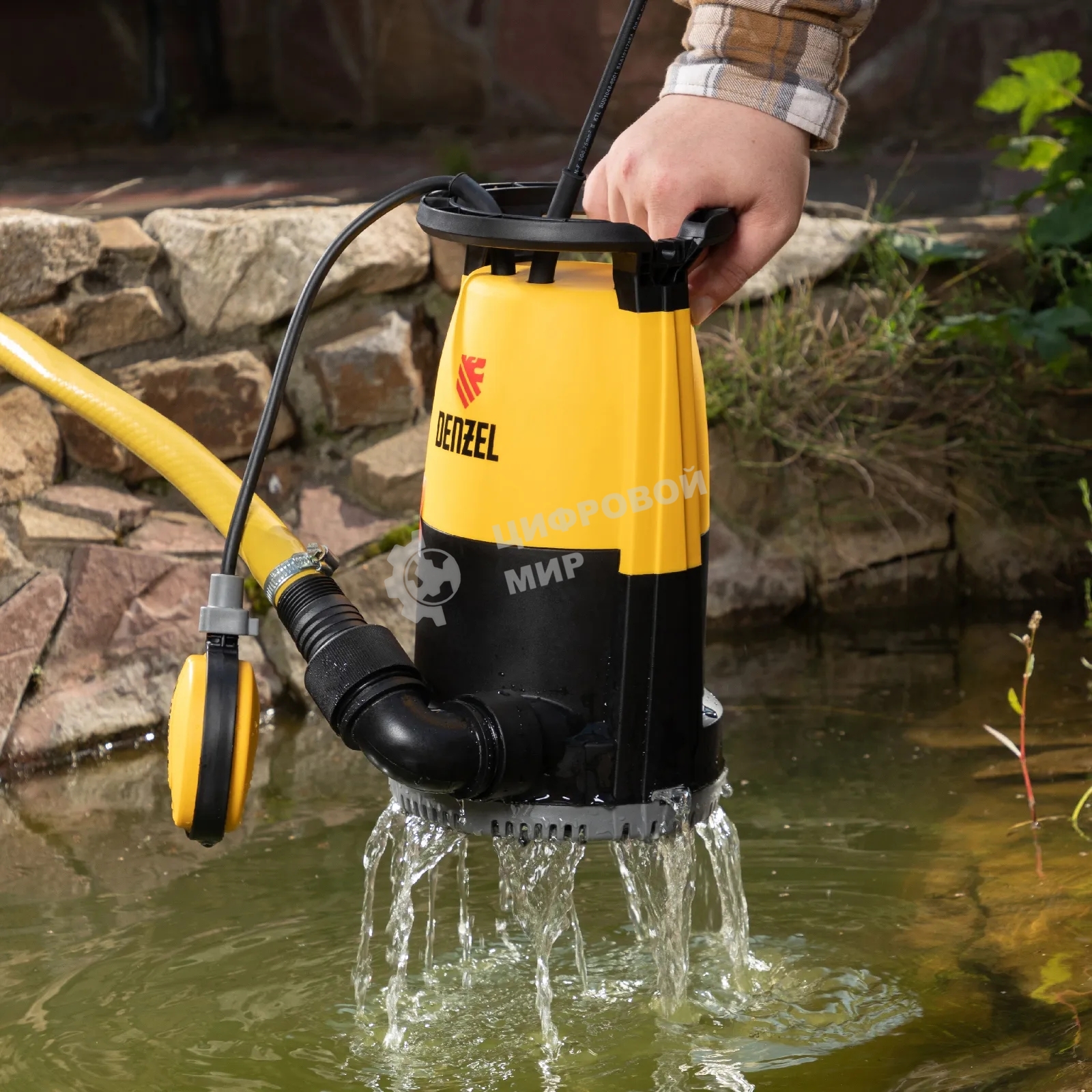 Дренажный насос Denzel DP-450S для чистой и грязной воды, 450 Вт, напор 6 м, 12000 л/ч