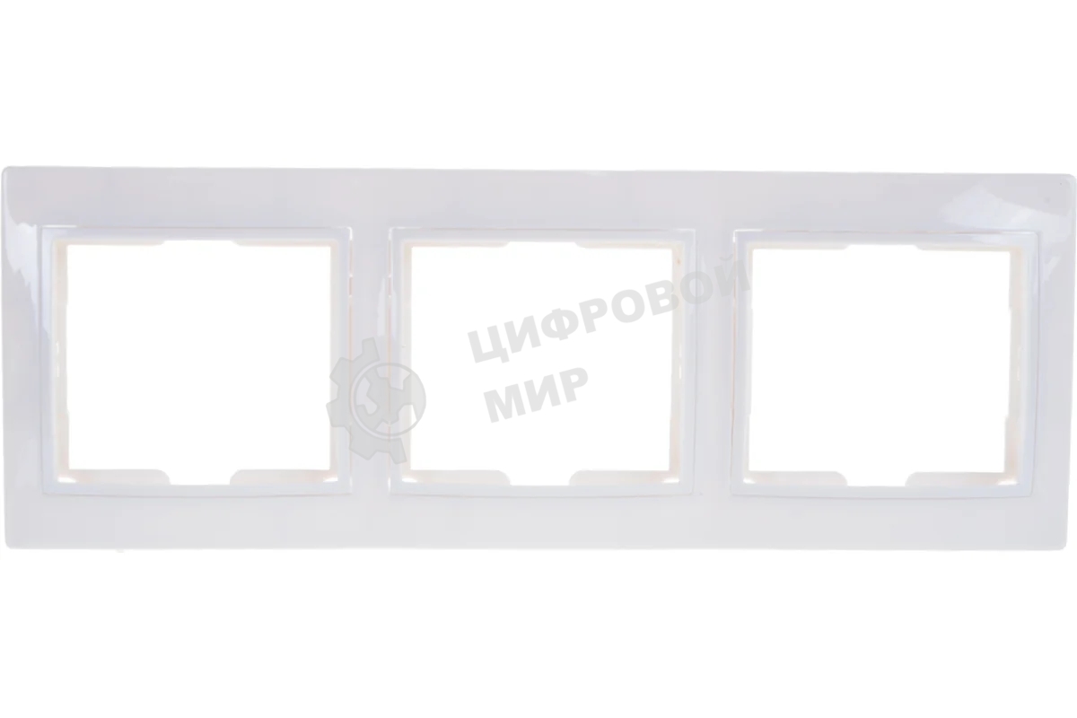 Рамка Iek EMK30-K01-DM РГ-3-КБ 3местн. горизонт. КВАРТА (белый)