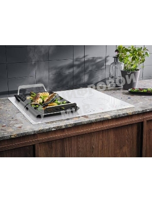 Индукционная варочная панель Electrolux LIV63431BW независимая, белый