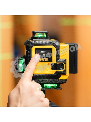 Лазерный уровень мультипризменный Denzel DLV 360-4T, 30 м, зеленый луч, Li-Ion 2,4 Aч, штатив