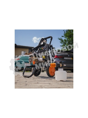 Мойка высокого давления Bort KEX-2800 2500 Вт, максимальное давление 125 бар, рабочее давление 105 бар, 12 л/мин, 23 кг, набор аксессуаров 10шт