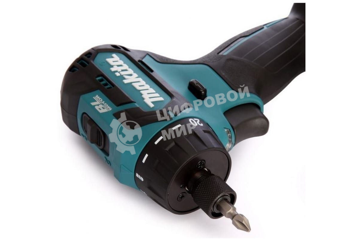 Дрель-шуруповерт Makita DF032DWME 187264б\щ 10.8в 2х4ачli-ion(слайд) 6-ти гр1\4'' 0-450\0-1500\м
