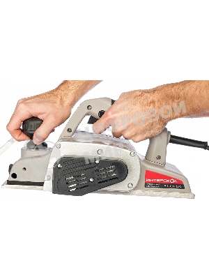 Рубанок ИНТЕРСКОЛ Р-110/1100М Рубанок 1100Вт,строг 110мм,гл стр.3мм,16000о/м,4.8кг 49.1.0.12