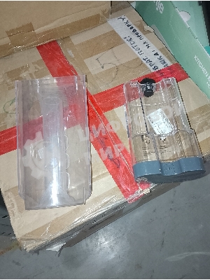 (Б/У) Вертикальный пылесос THOMSON VH20BW02 RED [Cм.описание!]