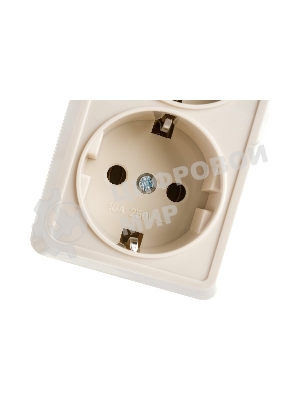 Розетка 3-м ОП Октава 16А РС23-3-ОК с заземл. крем. IEK ERO31-K33-16-DC