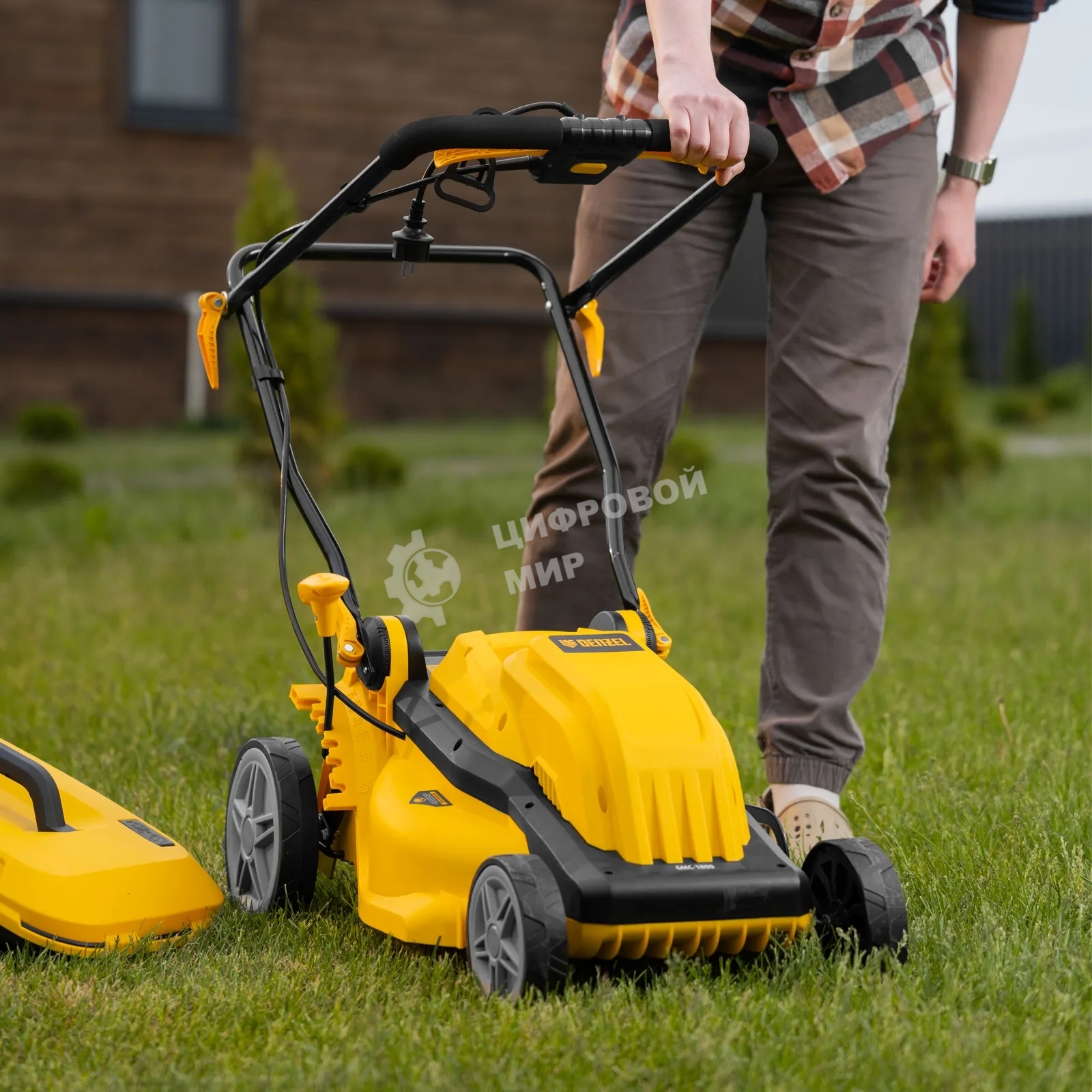 Газонокосилка электрическая Denzel GMC-1800, шир. 38см, 1800 Вт, 6 уров., травосб. 35 л