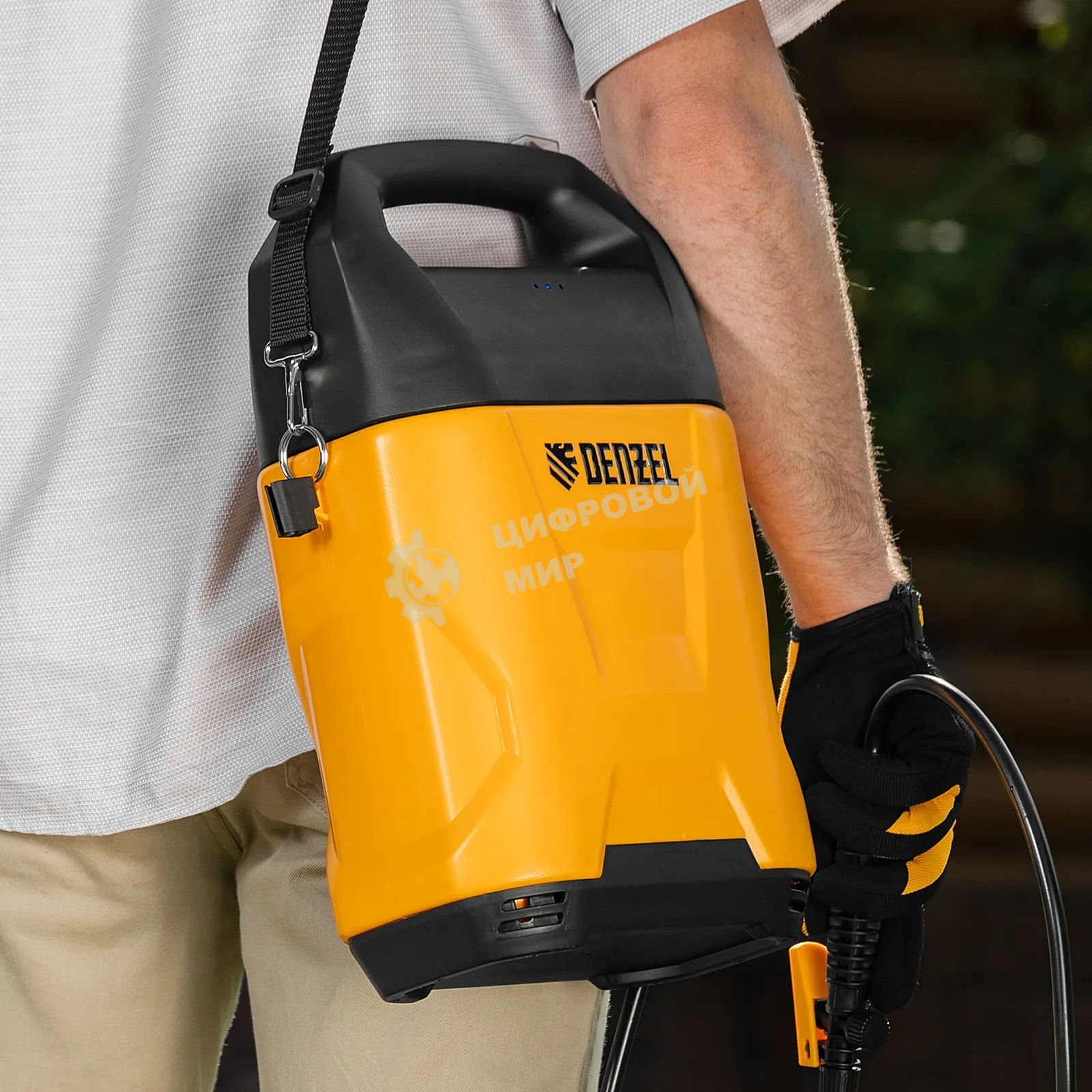 Опрыскиватель аккумуляторный Denzel D-5LI, 5 л, Li-Ion акк., 12 В, 2 А·ч