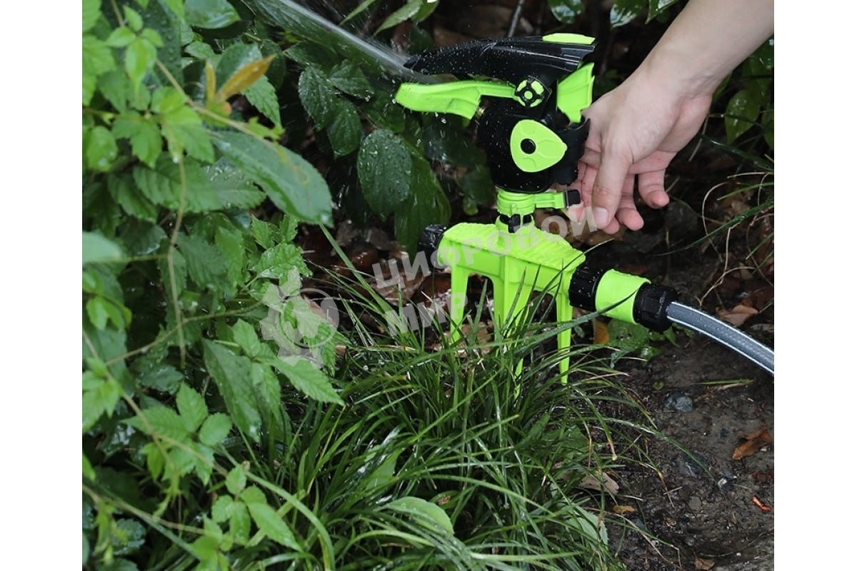 Дождеватель-разбрызгиватель импульсный на 3-х пиках Deli DL581302 площадь орошения до 490кв.м, сектор полива 0-360 град, диаметр шланга 3/4