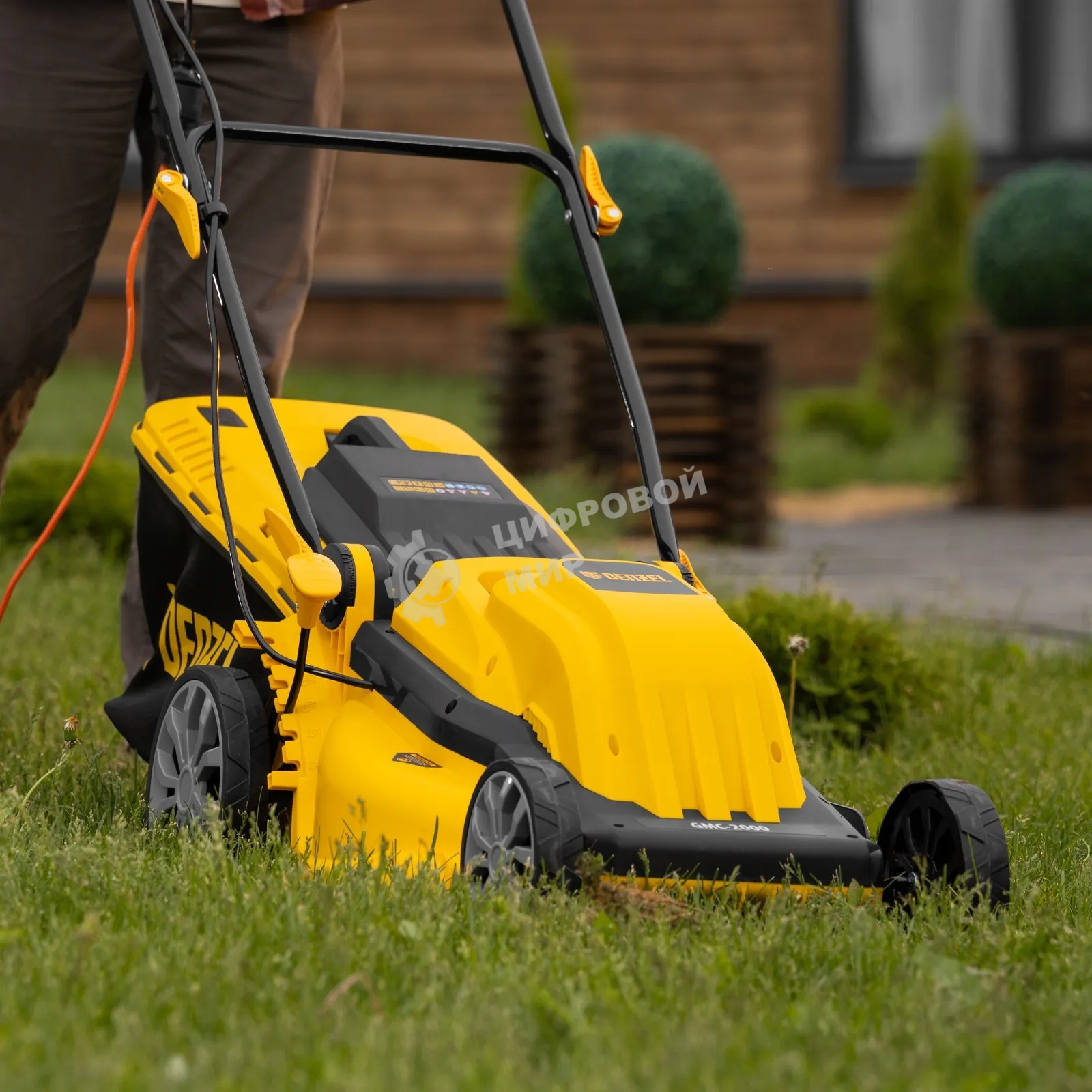 Газонокосилка электрическая Denzel GMC-2000, шир. 44см, 2000 Вт, 6 уров., травосб. 45 л