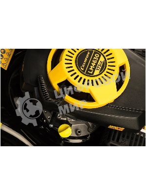 Газонокосилка роторная Champion LM4630 3000Вт