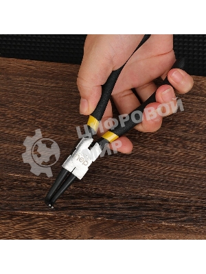 Набор из 4-х съемников стопорных колец Deli DL20521-4175мм, сталь HRC50-54, прорезиненная рукоять, блистер